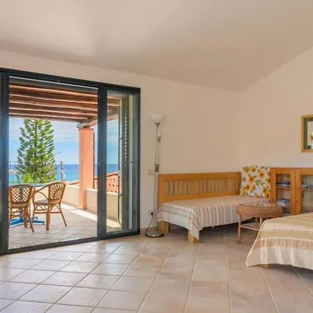 Tatil Evi Terrazza Sul Mare - Alisei